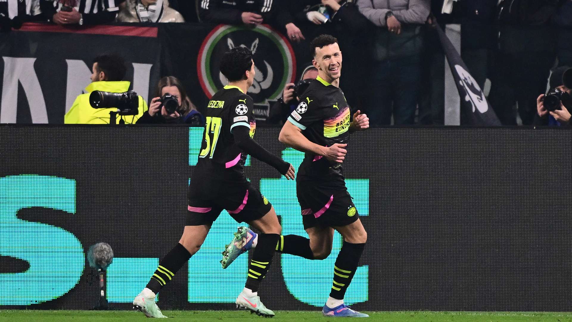 也是赛季尾 也是赛季尾